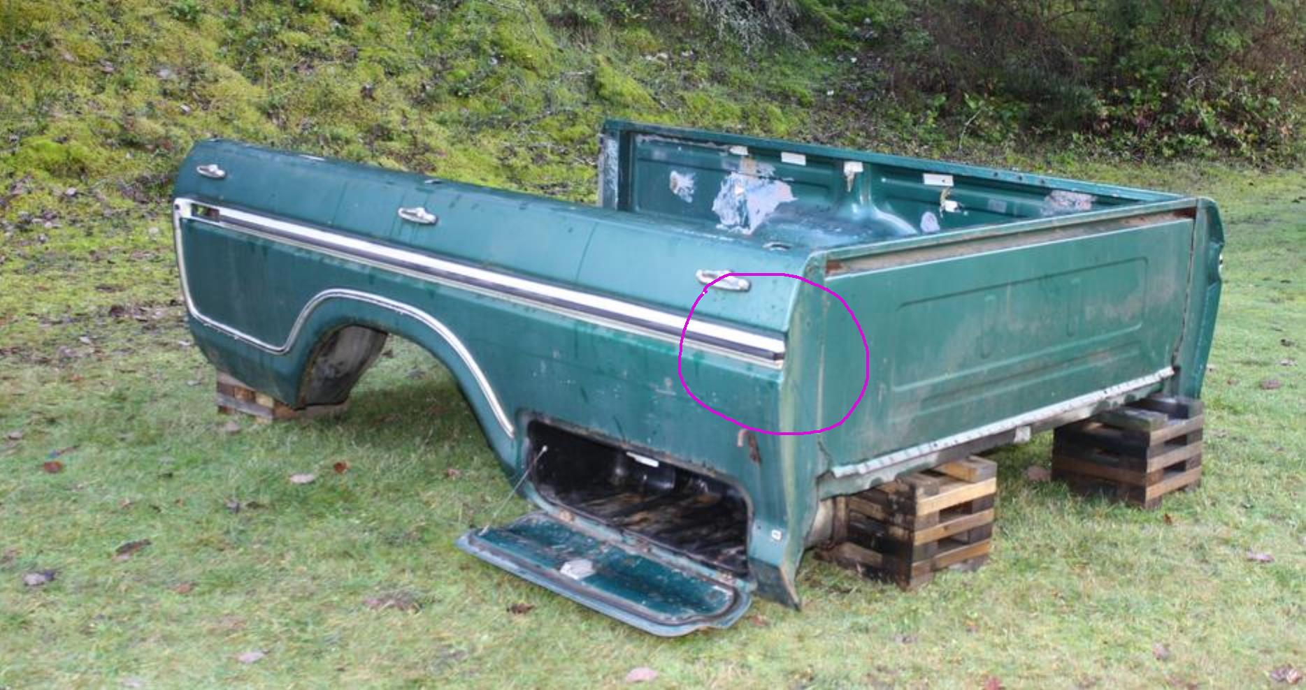 Side trim Bronco Forum Full Size Ford Bronco Forum